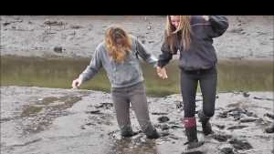 hunters-riding-boots-and-waders-in-an-es