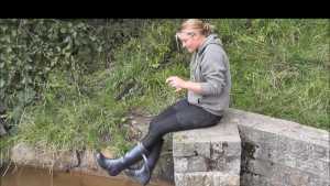 knee-deep_7.jpg