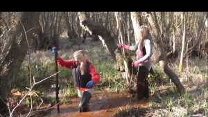nicky-and-molly-go-deep_3.jpg