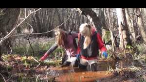 nicky-and-molly-go-deep_5.jpg